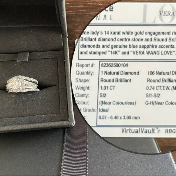 Vera Wang Bridal Ring Set - Picture 3 of 6